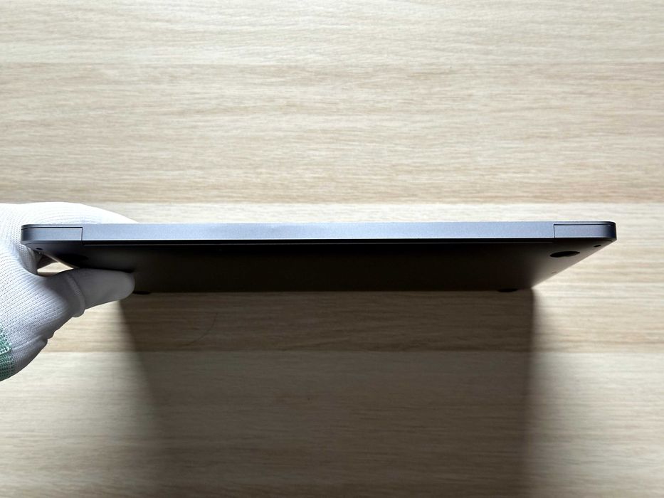 Topcase z ekranem do MacBook Air 13" A2179 (2020) –  Sprawny