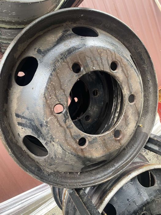 Диски 17,5 Mercedes Vario