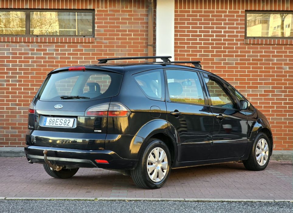 Ford S-MAX 1.8 TDCI 125cv   |  7 LUGARES