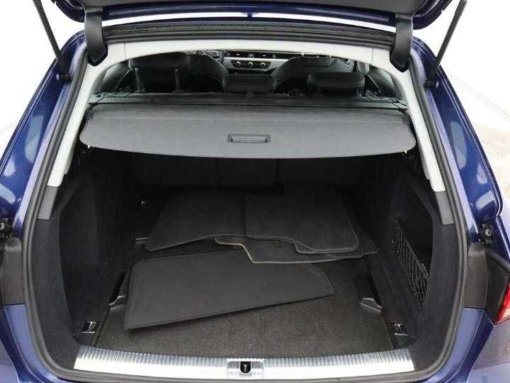 Audi a4 2.0 tdi avant aceito retoma