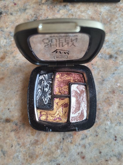 Cienie Wibo Shiny Queen