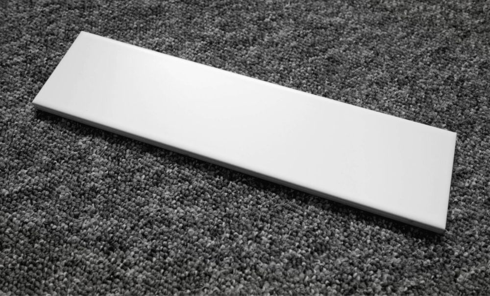 Hiszpańskie płytki białe cegiełki matt 30x7,5 nowe 12m KAFLANDO