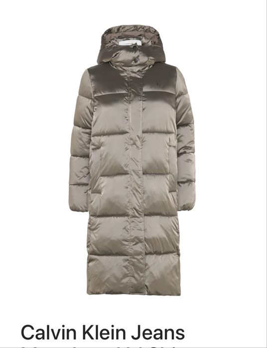 В наввності пуховик calvin klein жіночий м