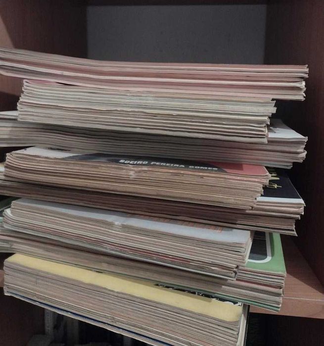 Revistas Seara Nova vários anos 96 unidades