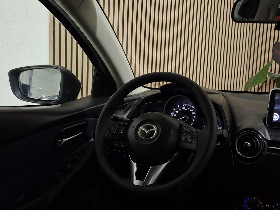 Mazda 2 1.5 GASOLINA - 2017 | GARANTIA | NACIONAL