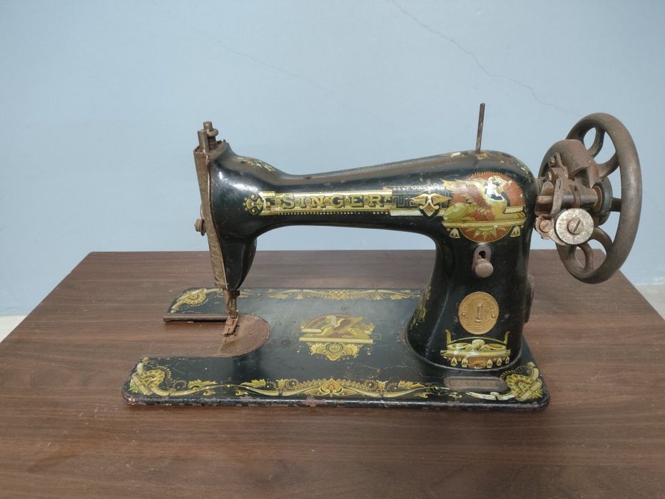 Singer Sewing Machine Head