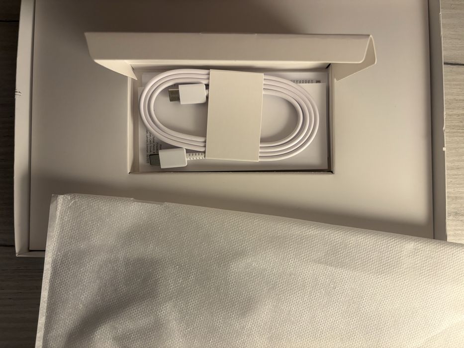 Tablet Samsung Galaxy Tab A9 + rysik + etui + szybka hartowana