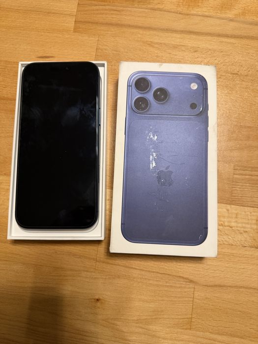 Vendo/Troco iPhone 17 Pro Max - 100% bateria