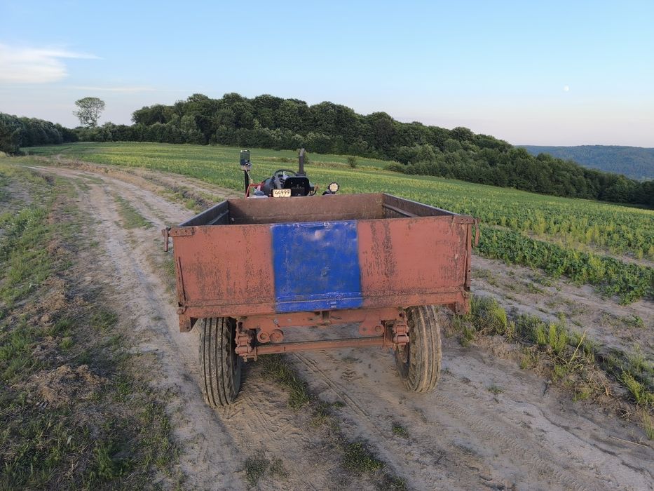 Прицеп 1птс-2. одноосний
