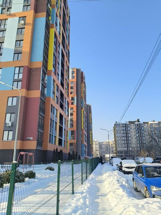 Продам 2кімнатну квартиру у новобудові " RIVER CITY"