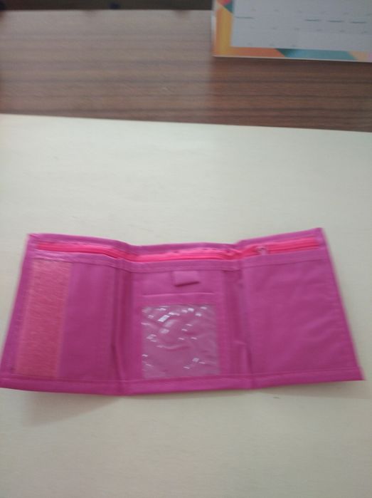 Carteira de menina