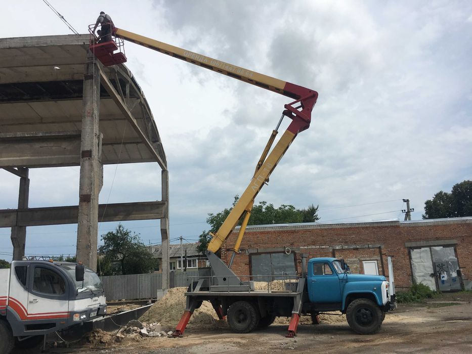 Автовишка Бровари. Оренда автовишки Бровари по району (067) 441 30 25.