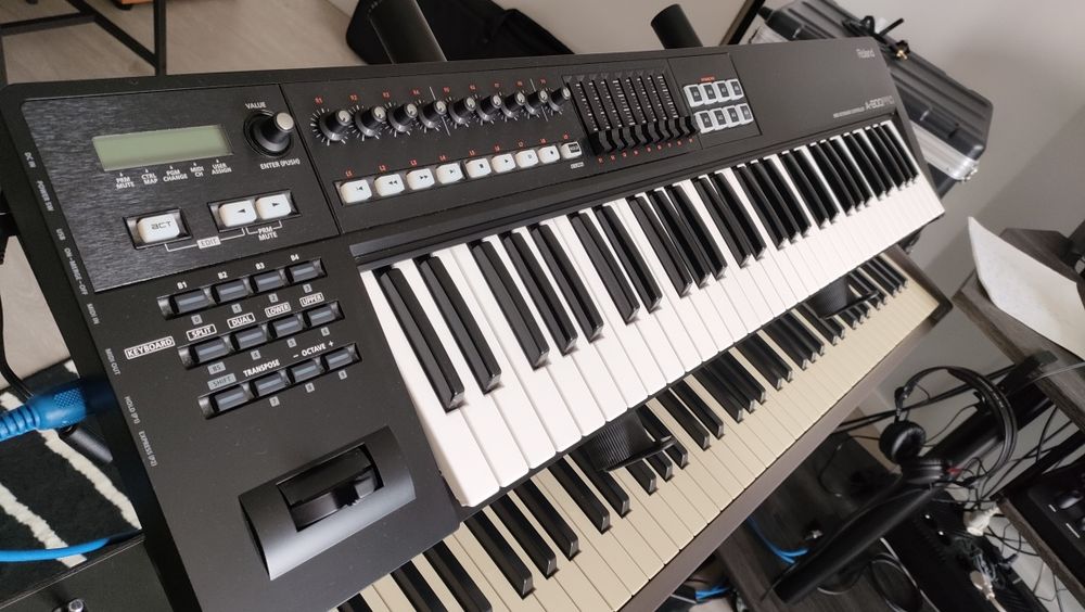 Roland A-800 PRO