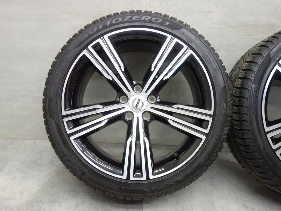 5x108 235/40R19 Koła zimowe Volvo OE V60 S60 V90 S90 Pirelli 4x8m jak nowe