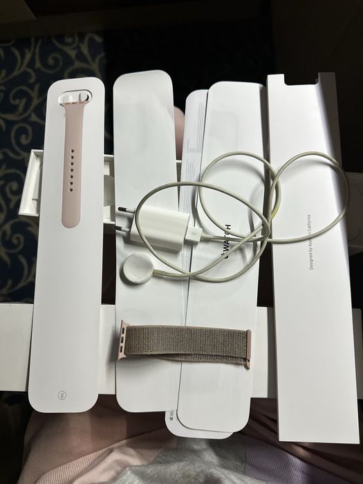 Коробка кабель блок ремінець для Apple Watch Series 3 38 mm комплект
