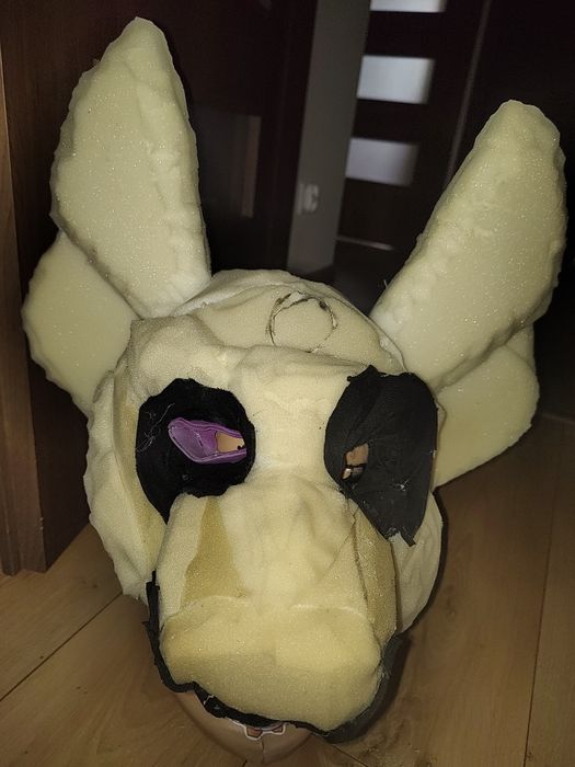 Baza do fursuita na kominiarce