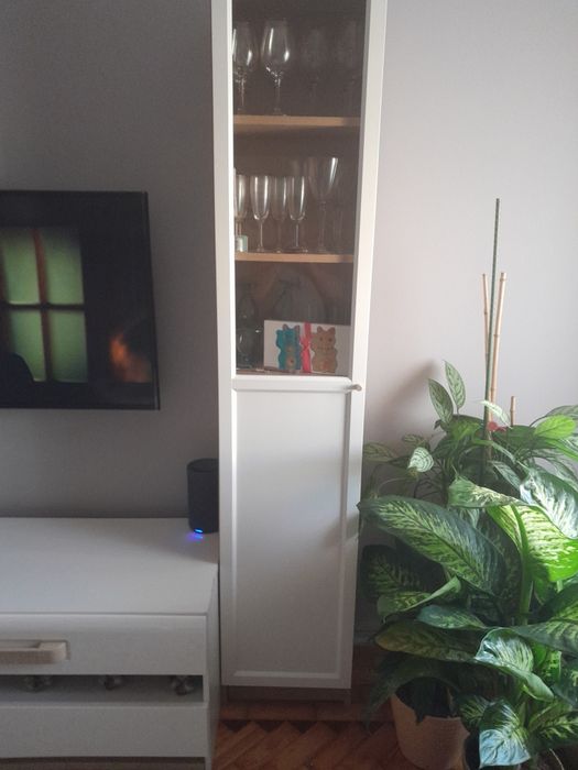 2 Vitrine ikea brancas em óptimo estado