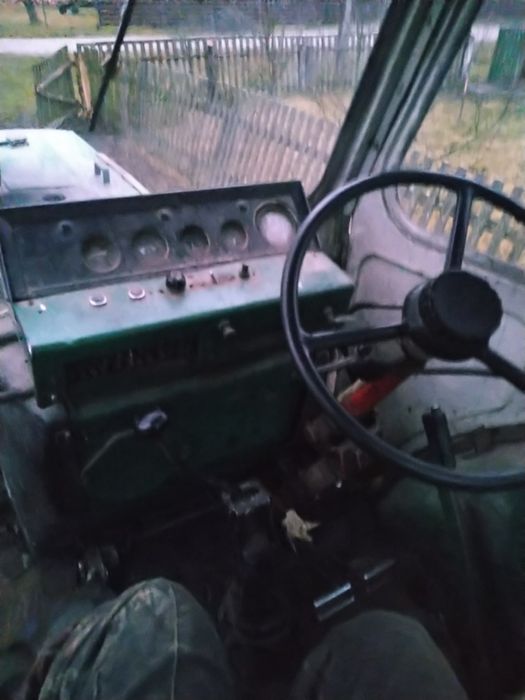 Продам  трактор ЮМЗ 6