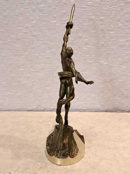 Бронзовая статуэтка - Путь к звездам - бронза, латунь. Нимор.