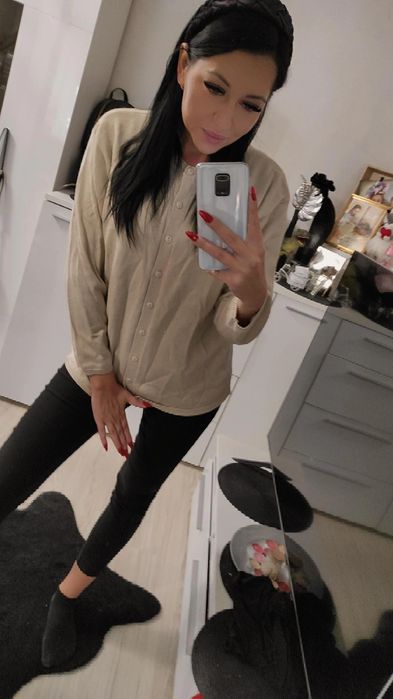 Piękny beżowy sweter wełna Merino stan bardzo dobry Jakość premium