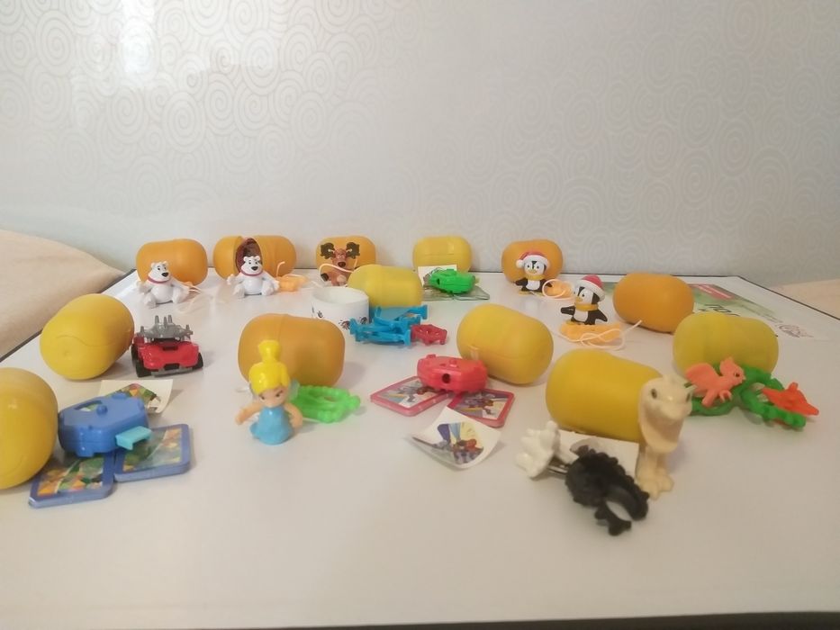 Kinder Joy Funko Капсули кіндер сюрприз, тварини нові pony hello kitty