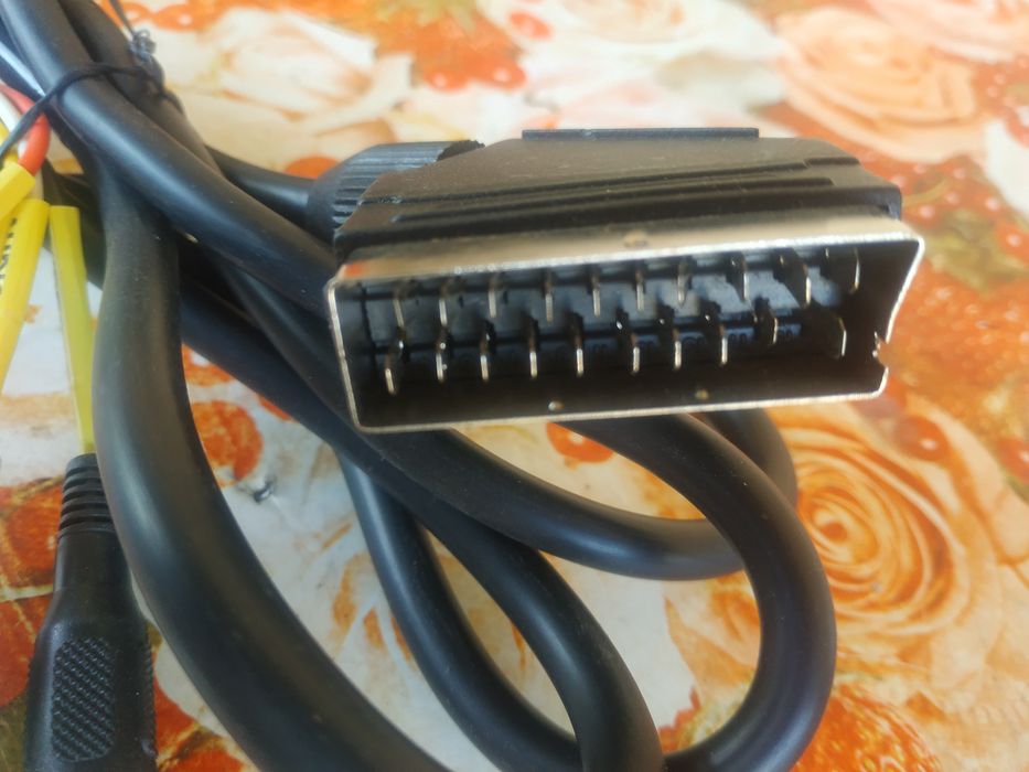 Кабель SСART - тюльпан 4 RCA,   1,4 м