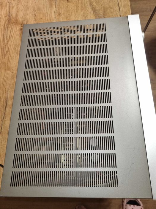 Amplituner Saba RS930