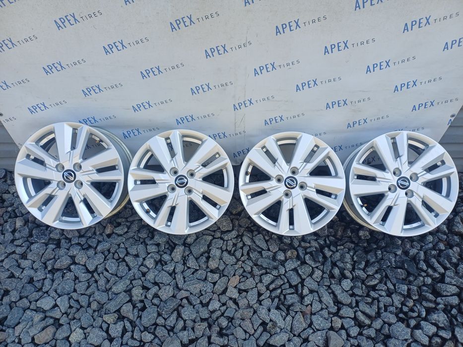 Комплект легкосплавних дисків Nissan 4/100 R16