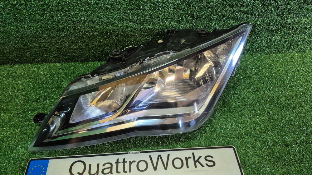 Otica Farol Esquerdo Seat Leon III 5F 5F1 5F5 5F8 2012 a 2021 Ref. 445-1134LMLEMN2 DEPO usada como nova