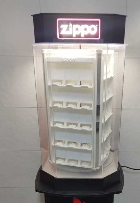 Expositor Zippo iluminado