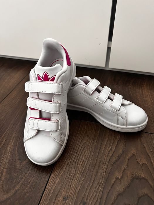 Tenis adidas menina