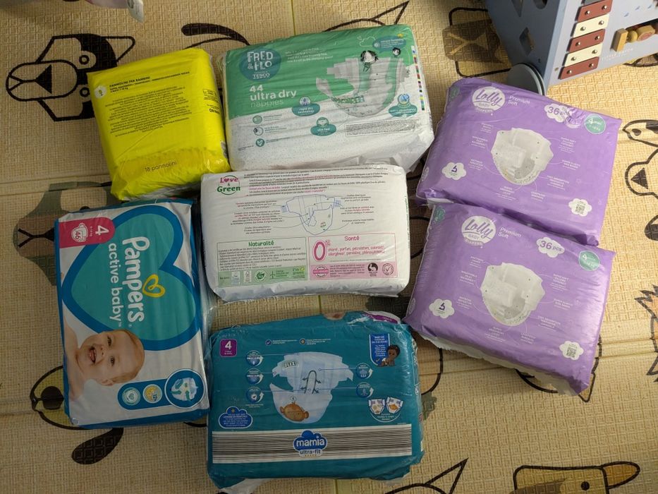 Huggies, Mimi nice,Lolly