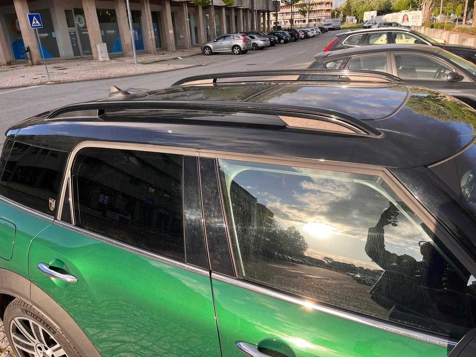 MINI Countryman Cooper S ALL4 Plug-in Hybrid | 2020 | Estofos em Pele camel | Excelente Estado