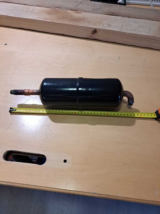 Bufor na powietrze sprężone.