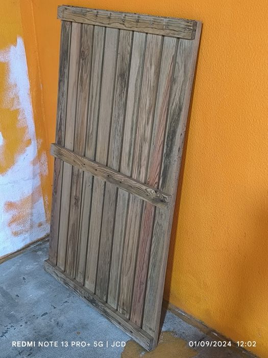 Estrado em madeira tratada com 0,75*1,25