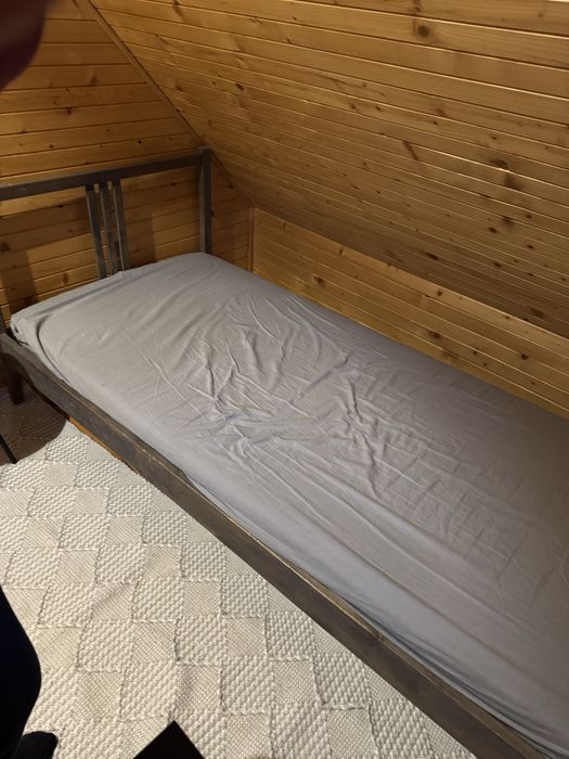 Łóżko Ikea z materacem 200x90