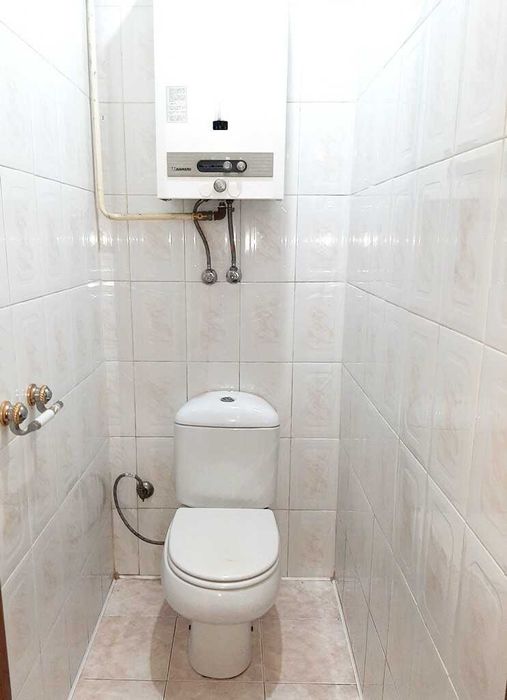 Продаж 3-кімнатної квартири, Голосіївський район, проспект Науки 42/1, метро Деміївська.