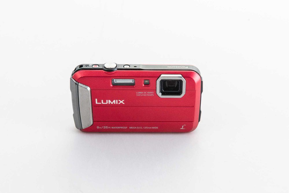 Aparat cyfrowy Panasonic LUMIX DMC-FT30 czerwony
