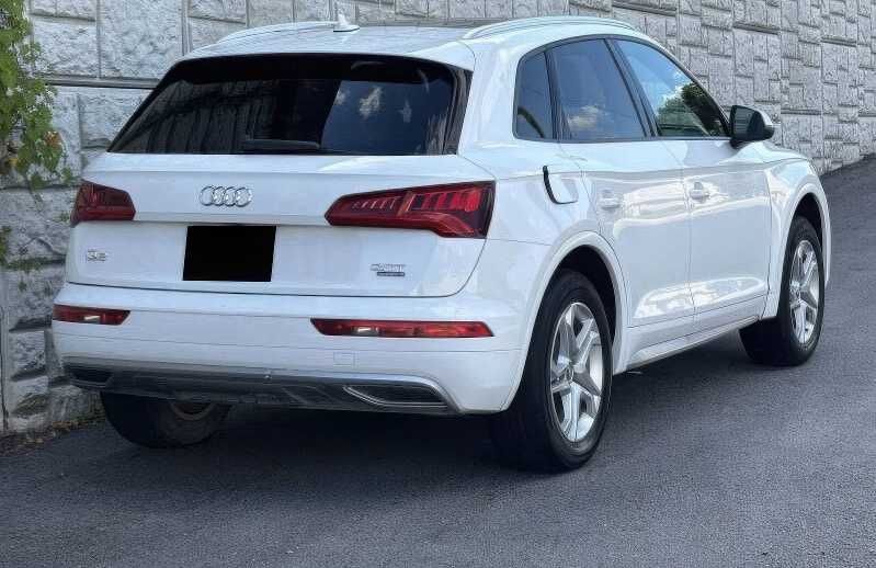 2018   Audi    Q5