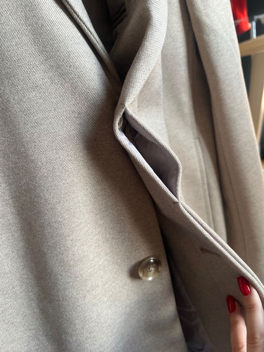 Płaszcz klasyczny męski na wiosnę