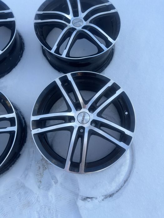 Alufelgi 18*(5x112) AUDI VW SKODA SEAT 66.6mm DEZENT