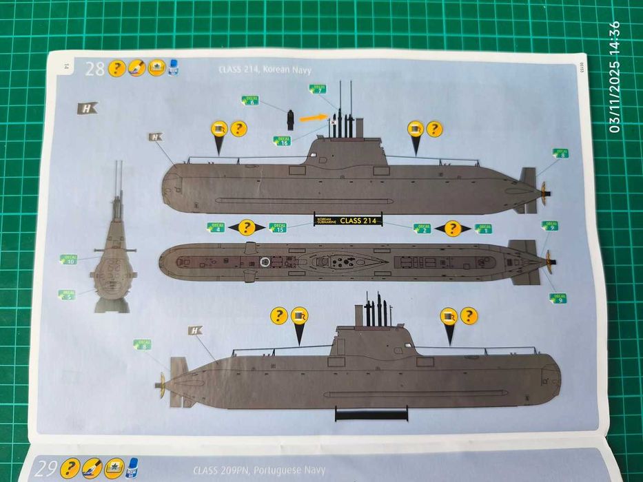 Kit Modelismo 1/144 - Revell Submarine Class 214 (Classe NRP Tridente)