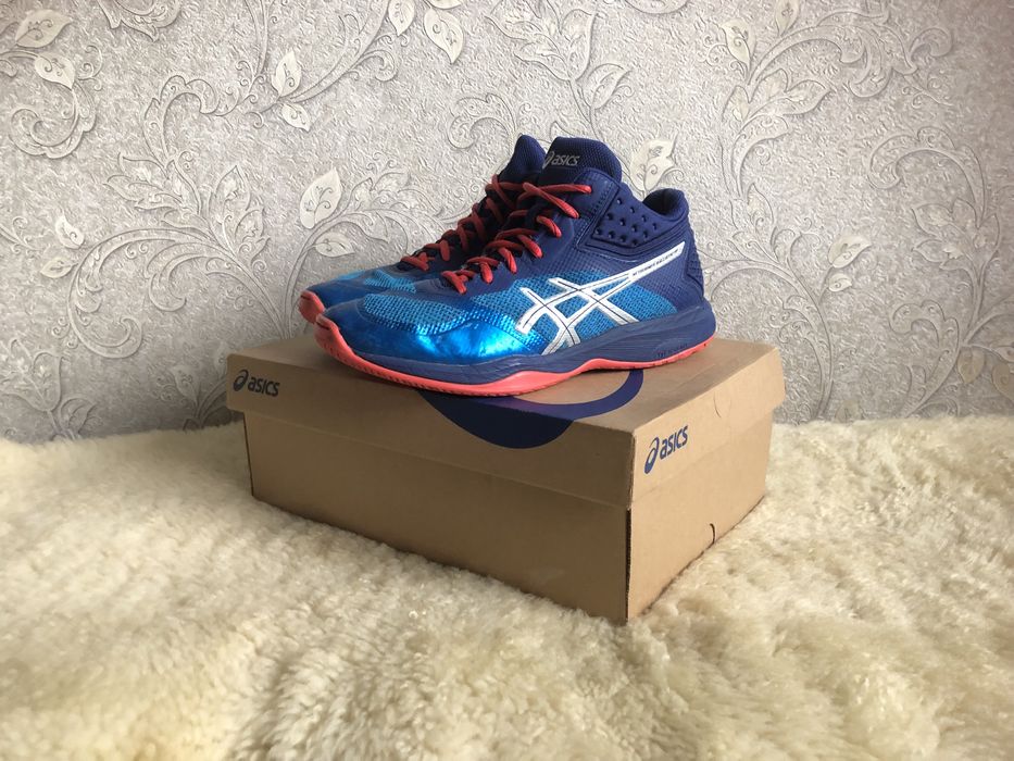 Asics Gel Netburner Balistic волейбол теніс 41,5 41 40,5 40 26 25,5