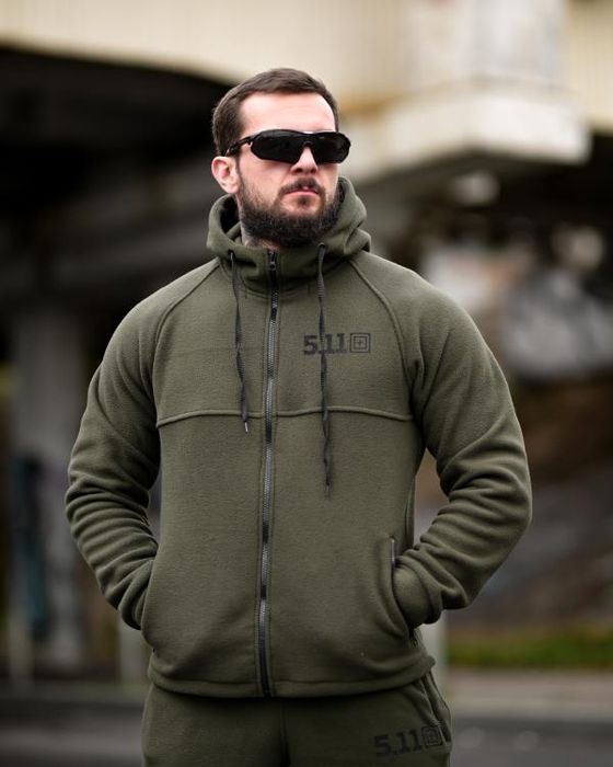 Чоловічий костюм