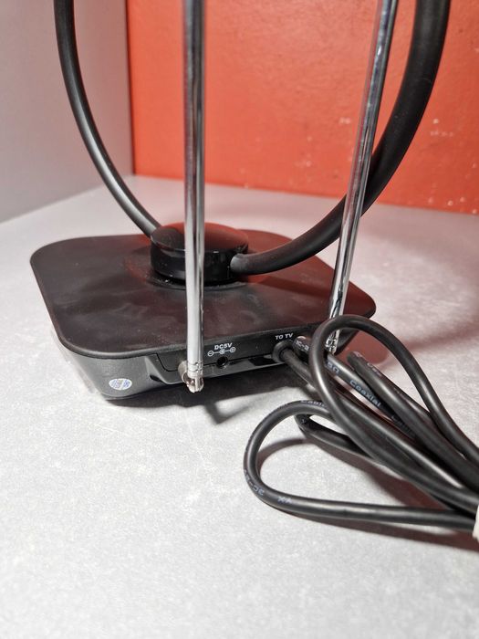 Antena wewnętrzna pokojowa DIGITENNE TT4