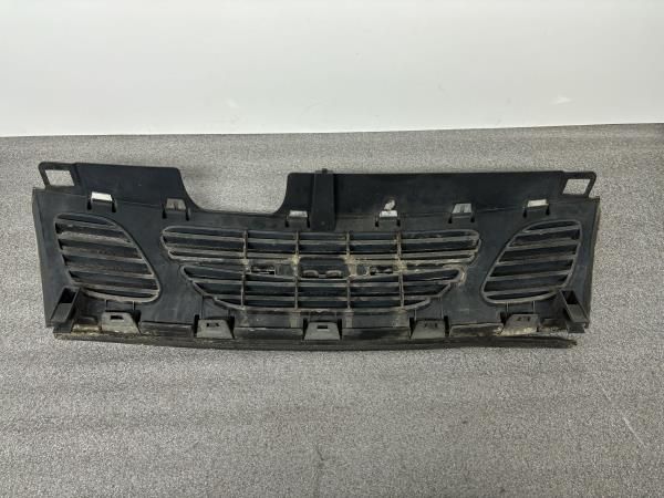 Grelha frente SAAB 9-3 Hatch (YS3D)