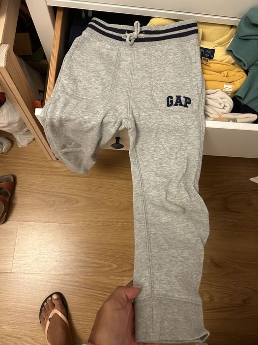 Calças GAP 5 anos 110 cm cinzentas