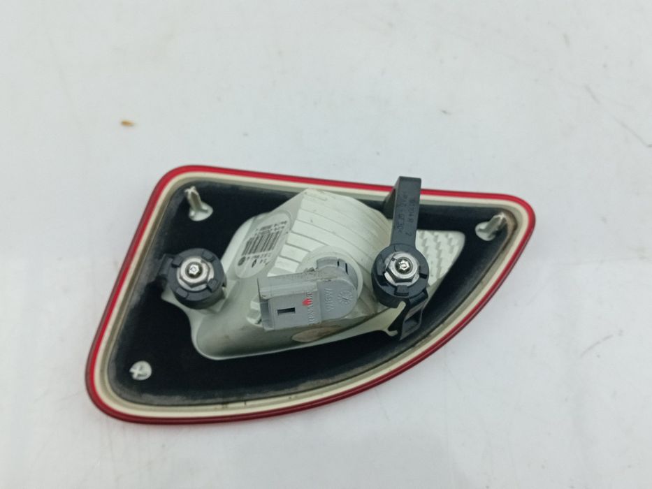 Farolim da mala direito RENAULT Twingo II (CN0_)