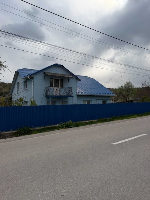 Продаж затишного будинку в м.Чернівці (вул. Вижницька)
