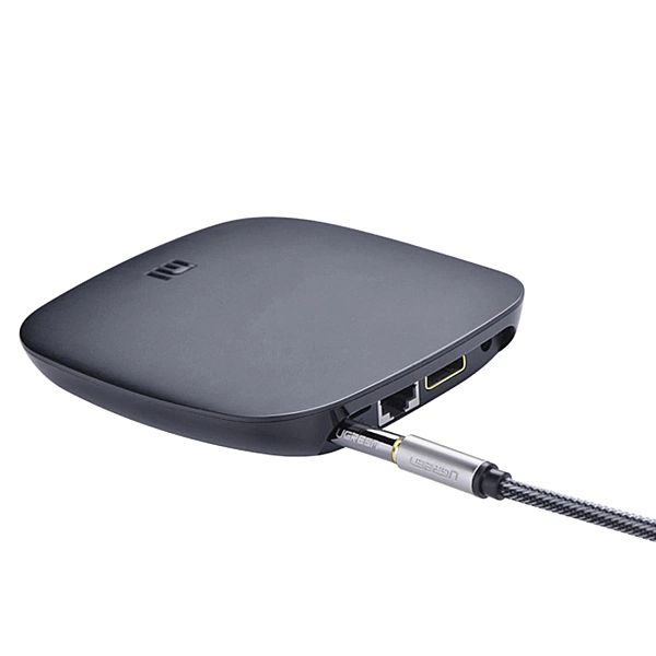 Ugreen adapter audio jack 2.5mm męski do jack 3.5mm żeński czarny (205